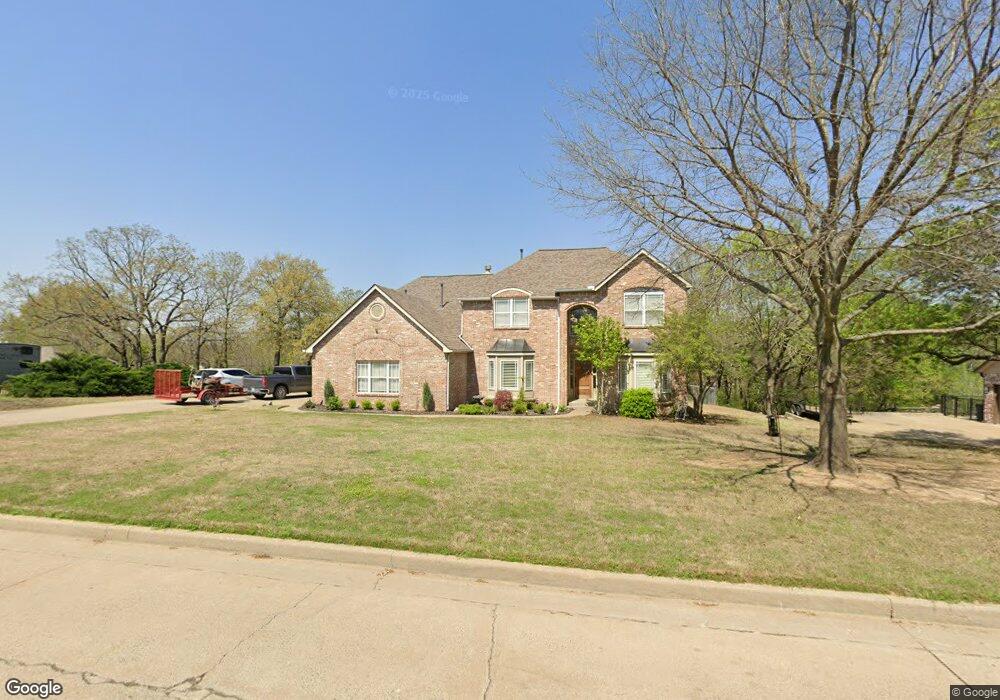 814 Countrywood Way, Sapulpa, OK 74066 - photo 1