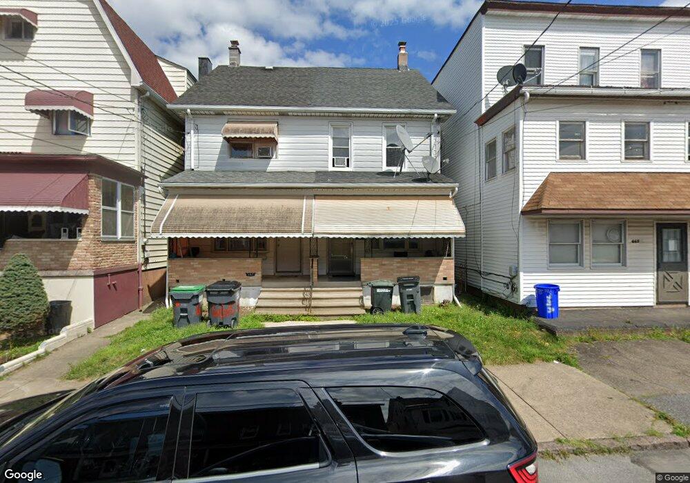 665 N Locust St, Hazleton, PA 18201 - photo 1