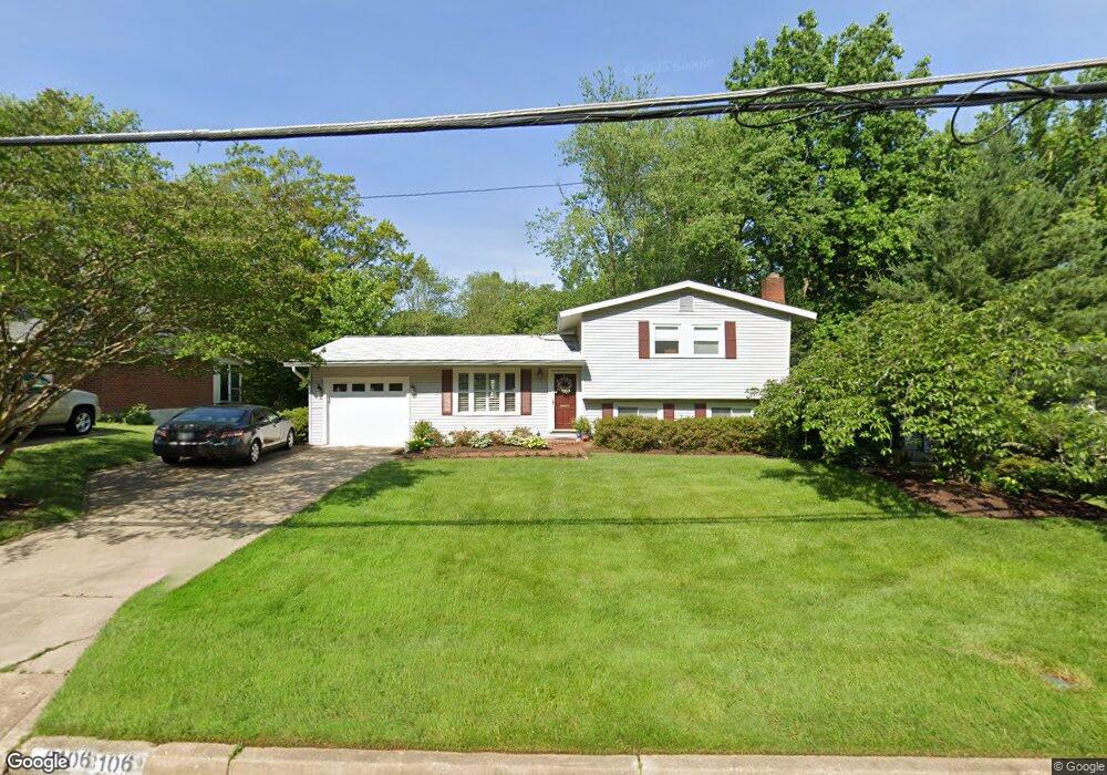 8106 Karl Rd, Alexandria, VA 22308 - photo 1