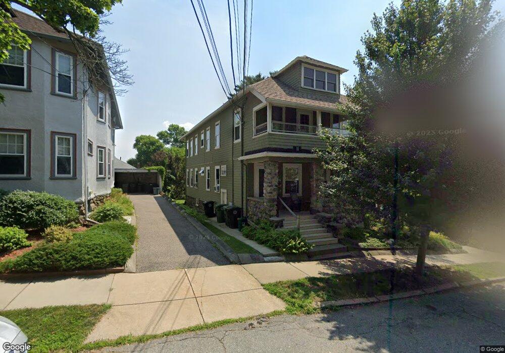 129 Winsor Ave unit 1, Watertown, MA 02472 - photo 1