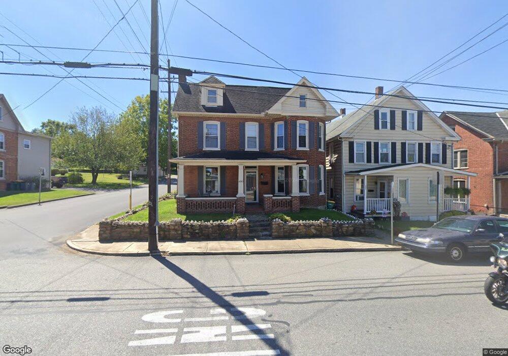 600 W Main St, Waynesboro, PA 17268 - photo 1