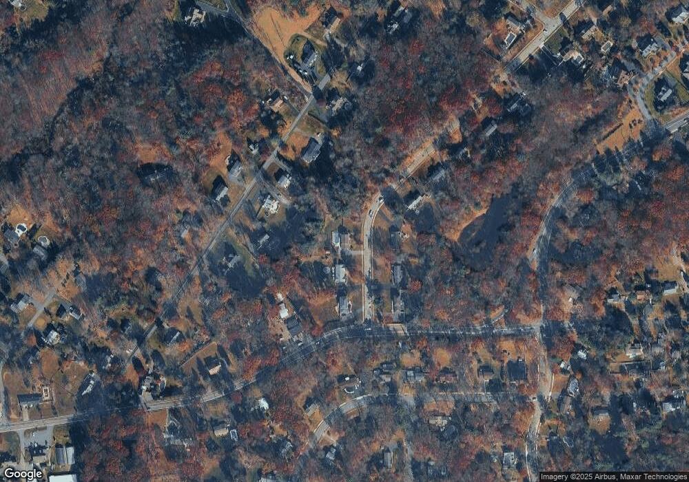 5 Radcliff Dr, Succasunna, NJ 07876 - photo 1