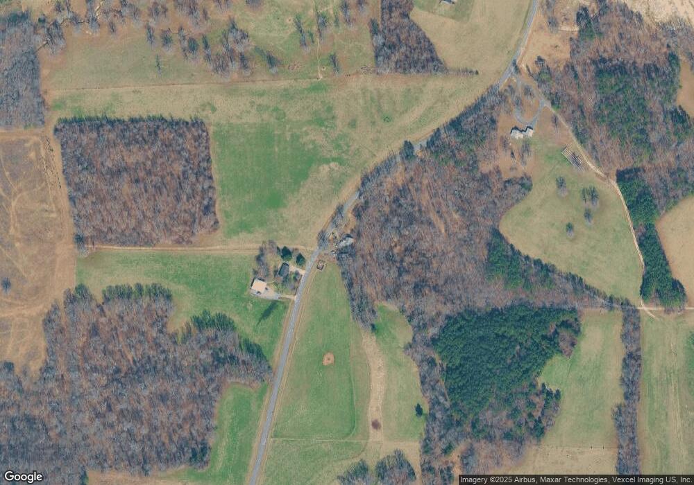 213 Mills Garden Rd, Statesville, NC 28625 - photo 1