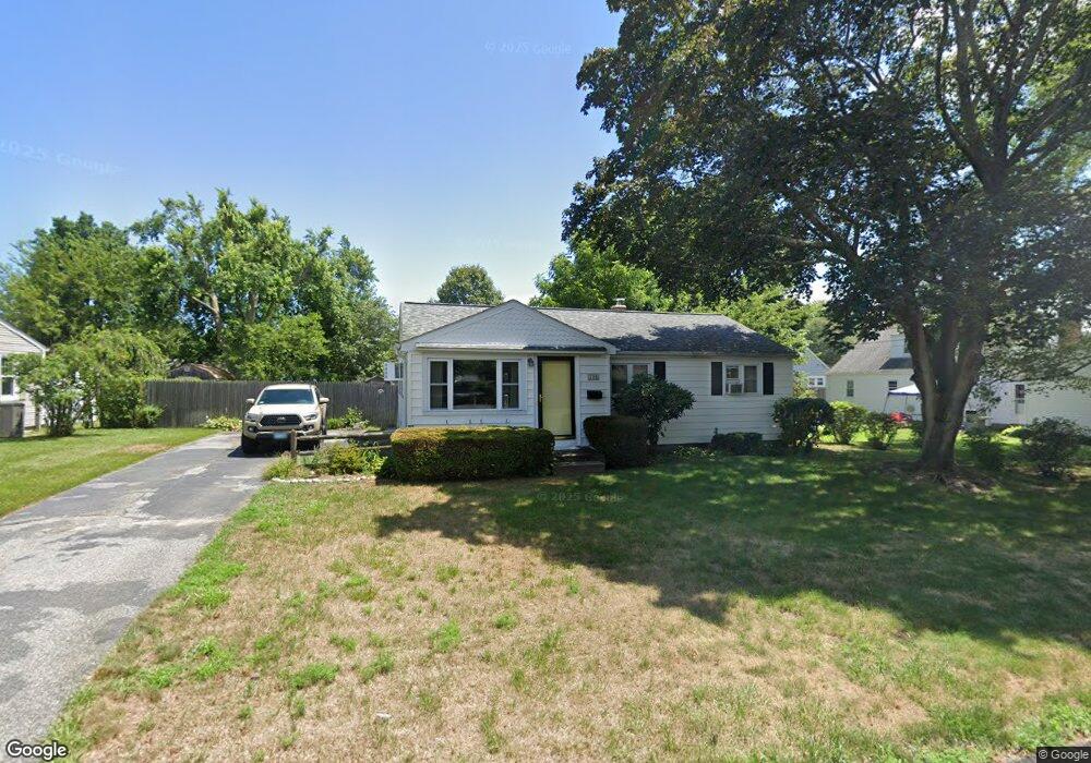 102 Union Ave, Warwick, RI 02889 - photo 1