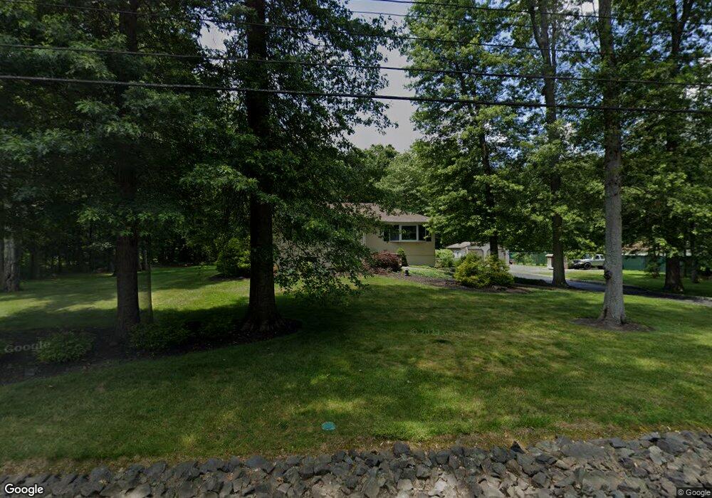 19 Indian Rock Rd, Warren, NJ 07059 - photo 1