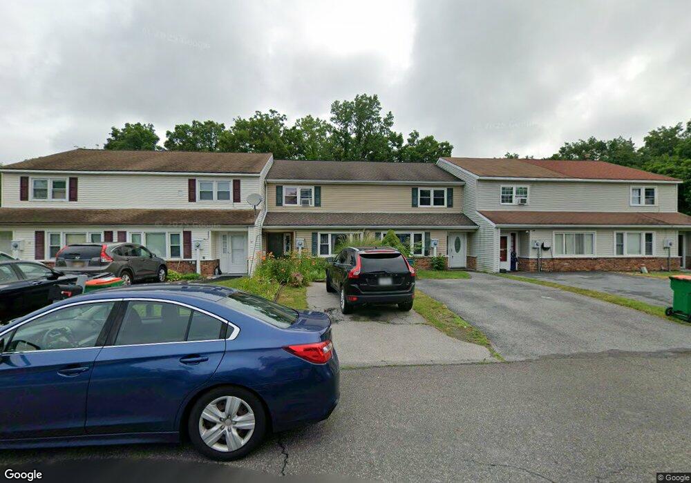 8 Coll Hollow Rd, Poughkeepsie, NY 12601 - photo 1