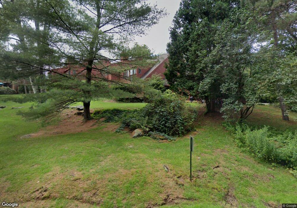 203 Lyman Batcheller Rd unit D, Hartford, VT 05001 - photo 1