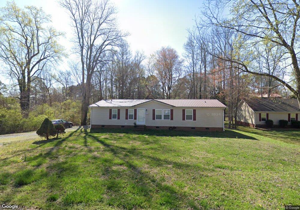 403 W 7th St, Siler City, NC 27344 - photo 1