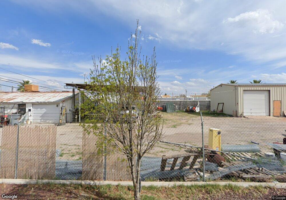 8030 N Loop Dr, El Paso, TX 79915 - photo 1
