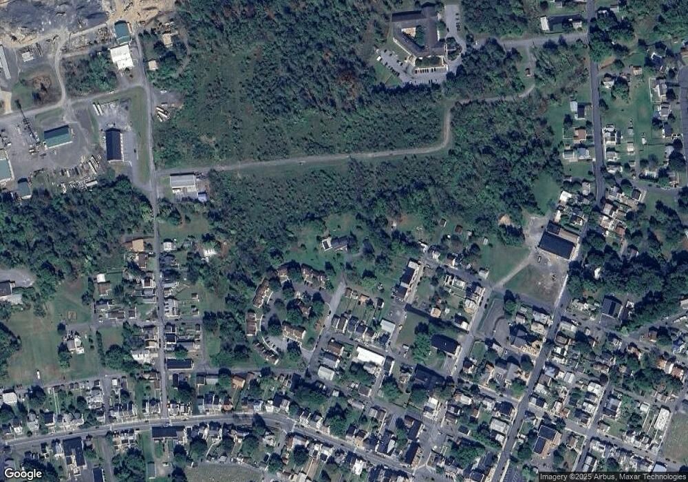 215 N Franklin St, Orwigsburg, PA 17961 - photo 1