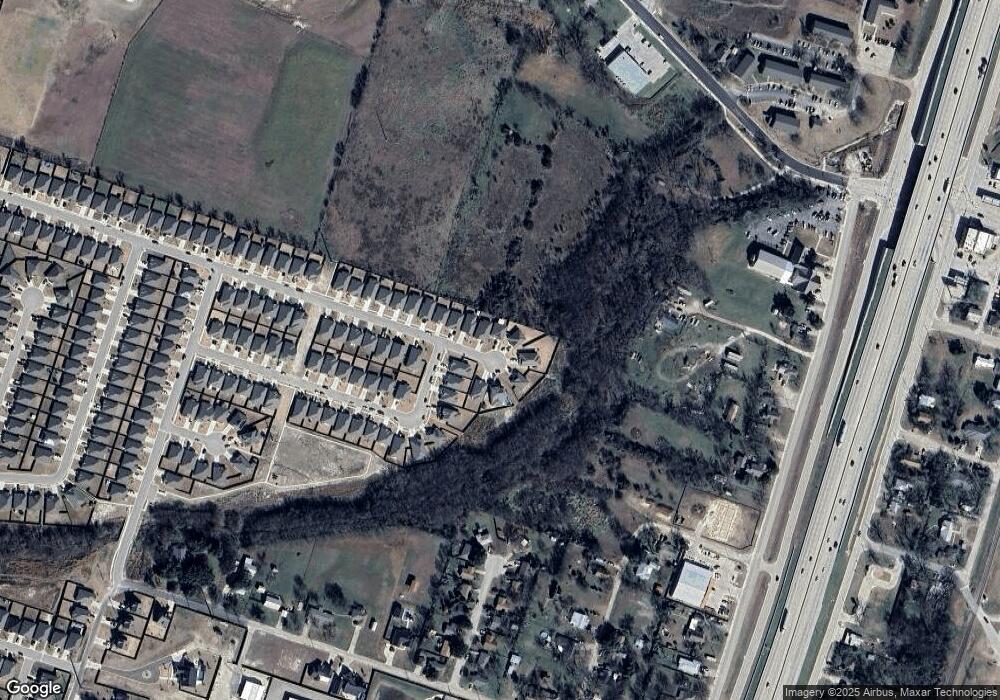 412 Oxford Ln, Troy, TX 76579 - photo 1