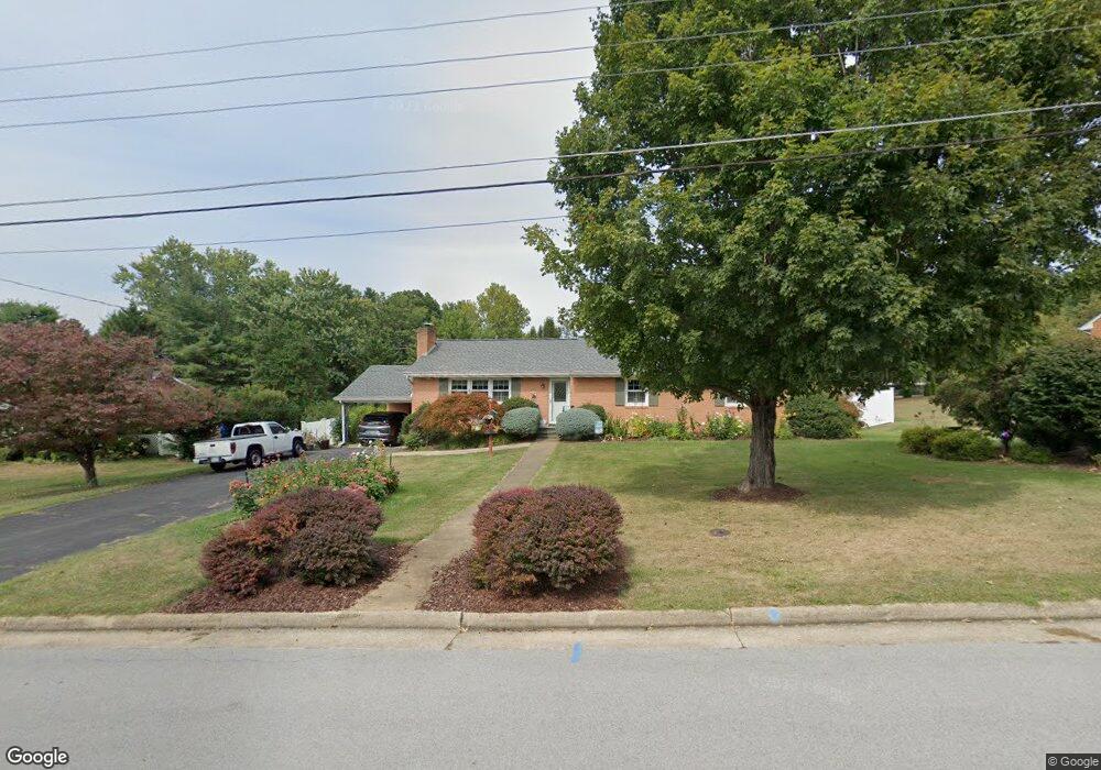 841 Kent Rd, Waynesboro, VA 22980 - photo 1