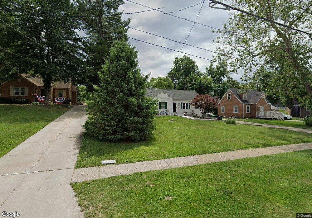 1913 E 29th St, Des Moines, IA 50317 - photo 1