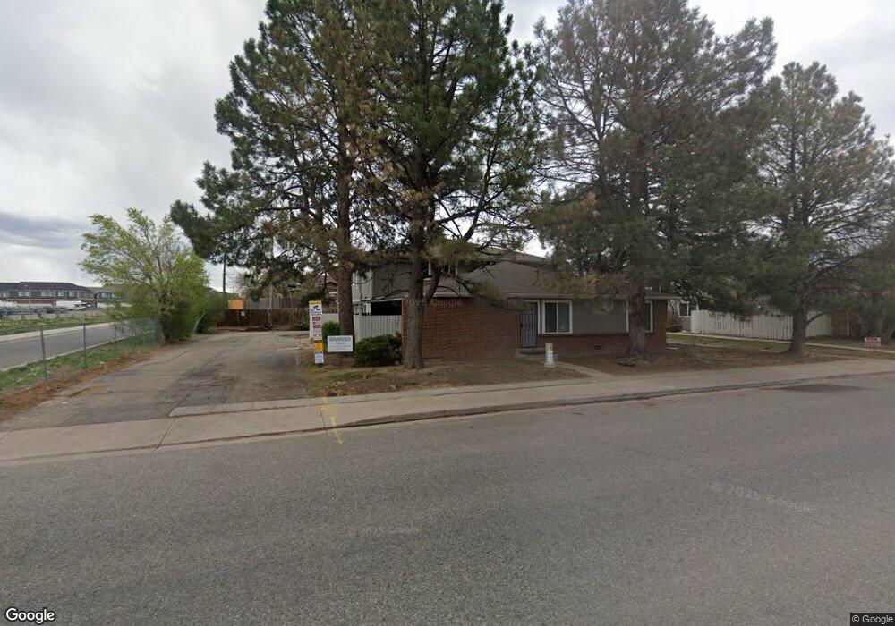 1346 Sable Blvd, Aurora, CO 80011 - photo 1