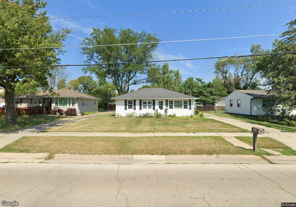 2812 E Ave NW, Cedar Rapids, IA 52405 - photo 1