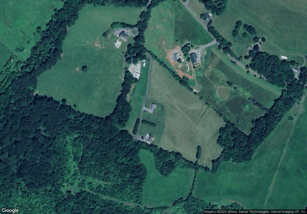 10101 Oliver Farm Rd, Warrenton, VA 20186 - photo 1