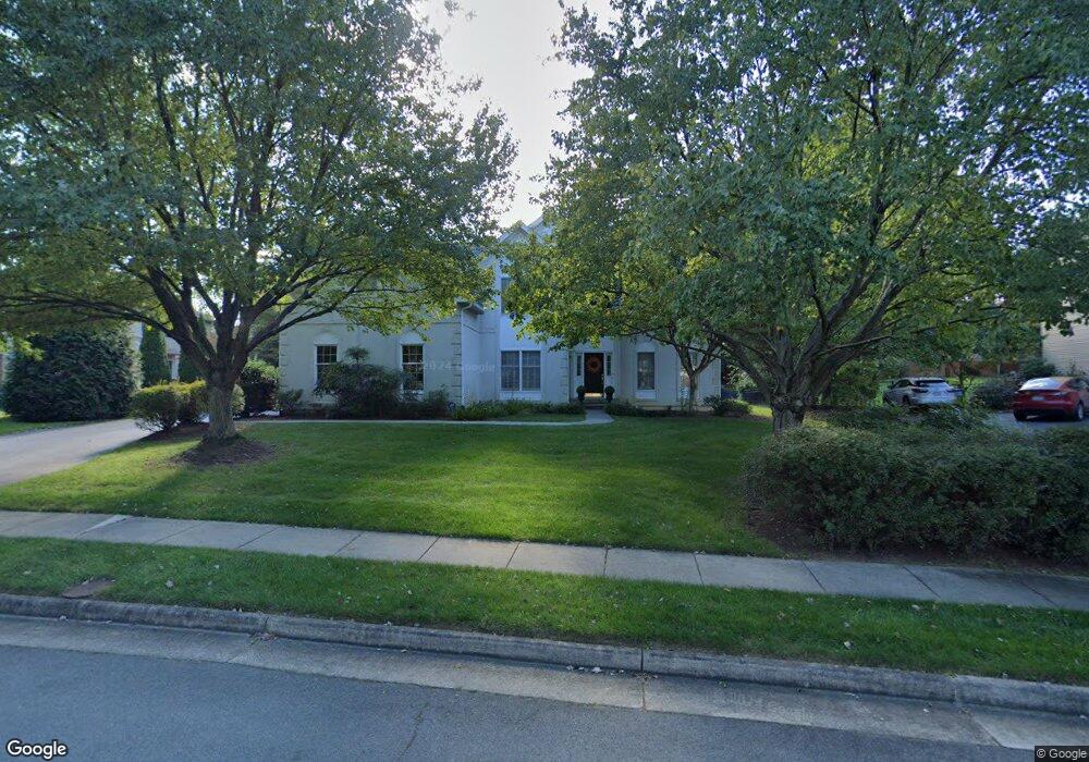 1328 Dasher Ln, Reston, VA 20190 - photo 1