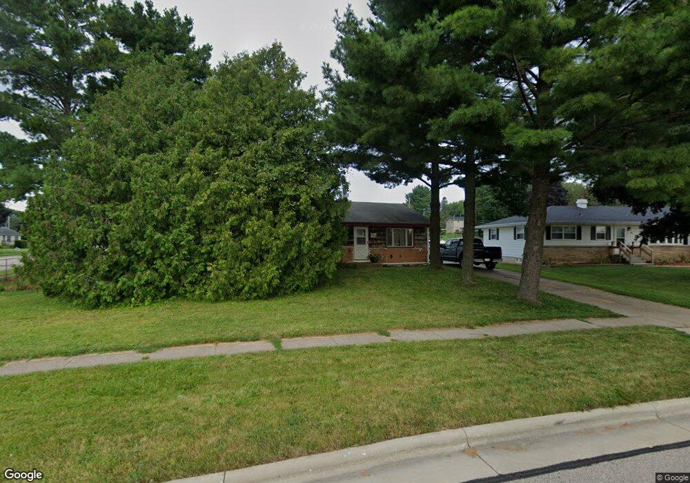 400 Burr St, Clinton, WI 53525 - photo 1