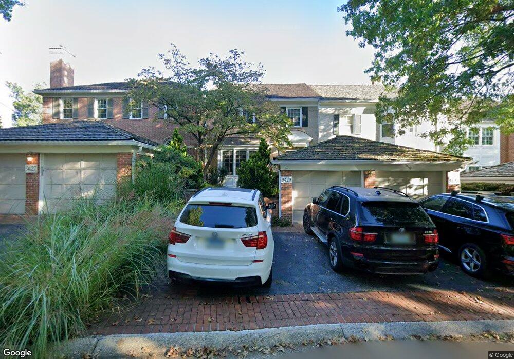 9423 Turnberry Dr, Potomac, MD 20854 - photo 1