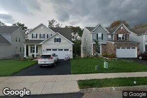 70 Oakwood Blvd, Hampton, NJ 08827