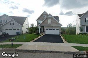 80 Oakwood Blvd, Hampton, NJ 08827