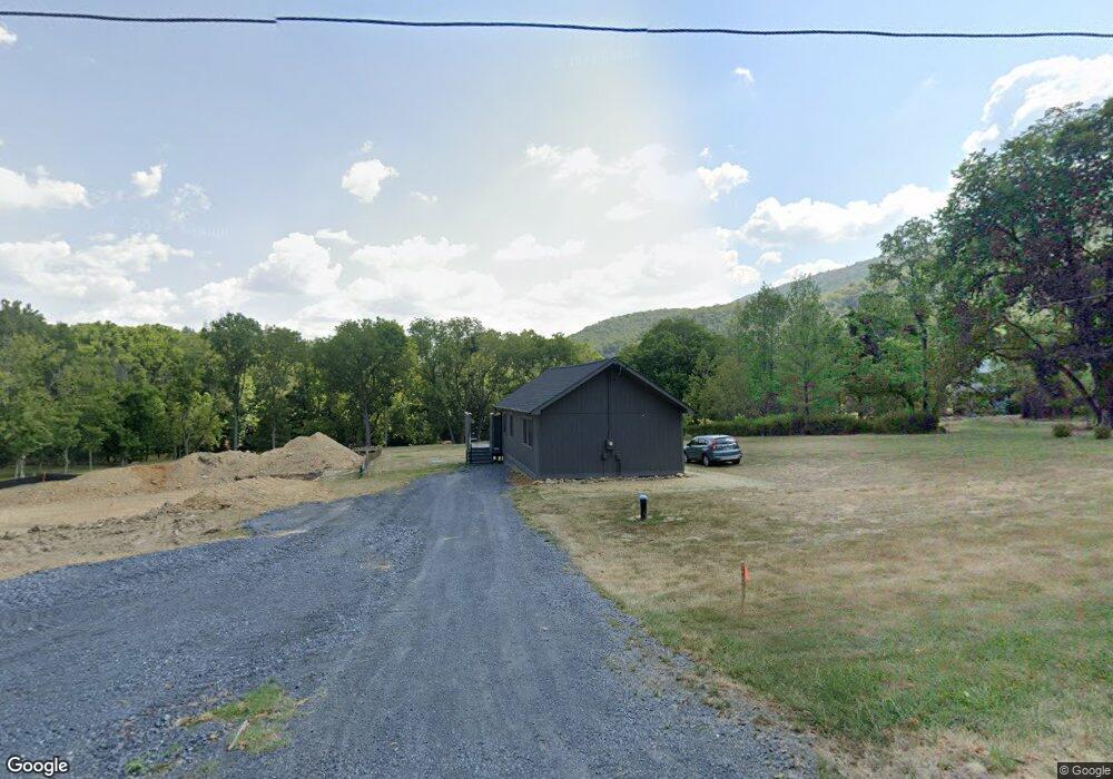 693 Deer Rapids Rd, Strasburg, VA 22657 - photo 1