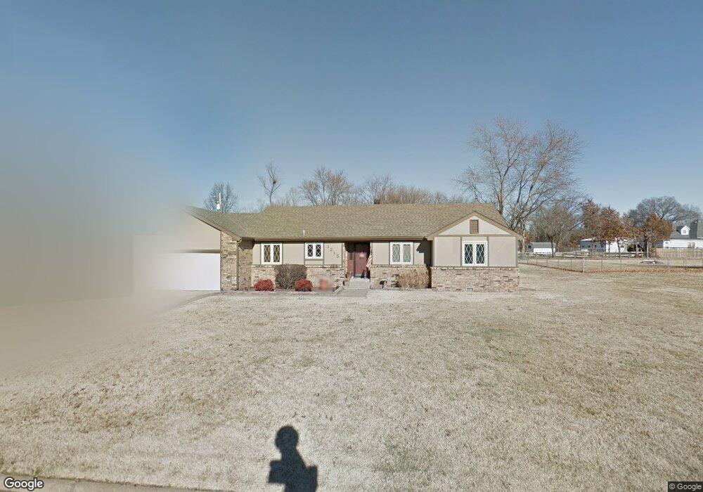 3215 Clark Ave, Parsons, KS 67357 - photo 1
