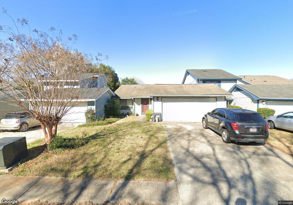 144 Woodcrest Cir, Warner Robins, GA 31093 - photo 1