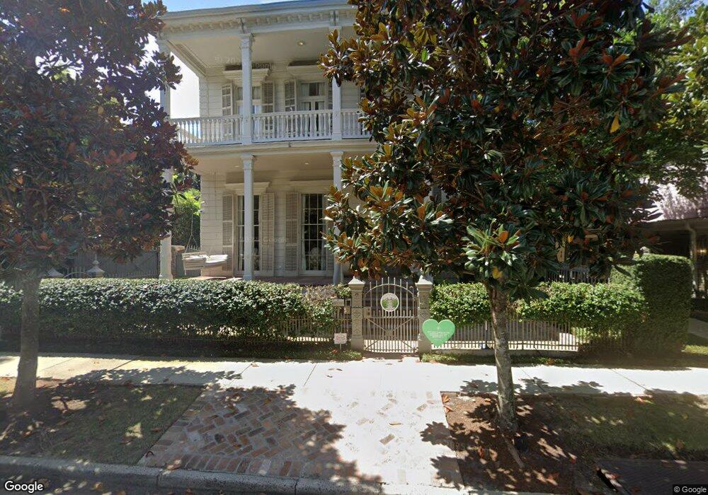 1220 2nd St, New Orleans, LA 70130 - photo 1