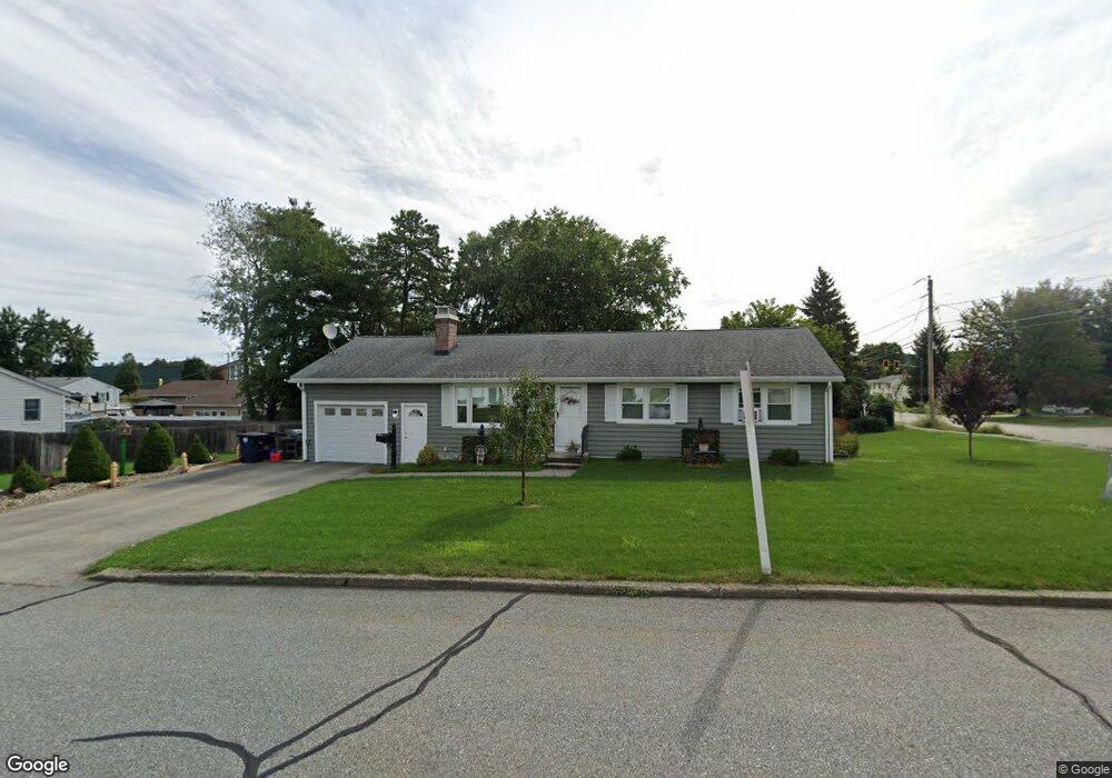 1 Wildwood Ln, Nashua, NH 03060 - photo 1