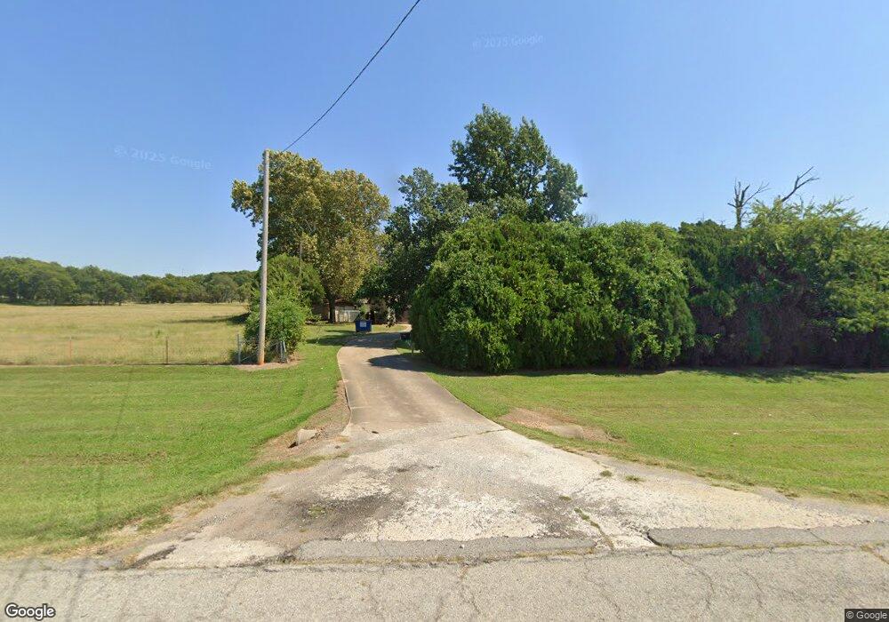 6571 S Highway 82, Locust Grove, OK 74352 - photo 1