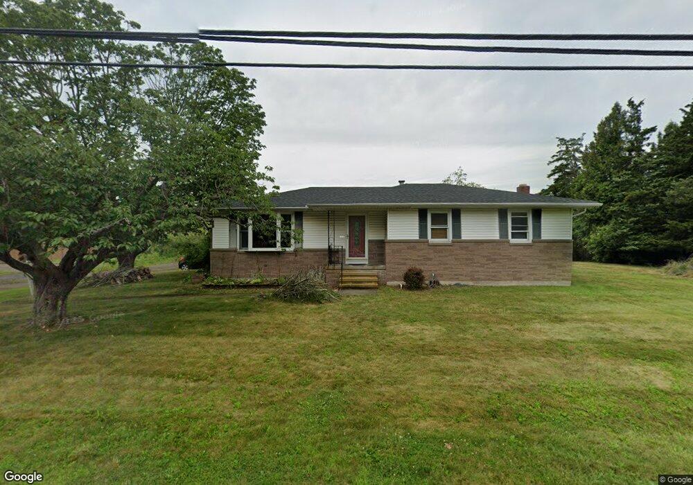 72 South St, East Haven, CT 06512 - photo 1