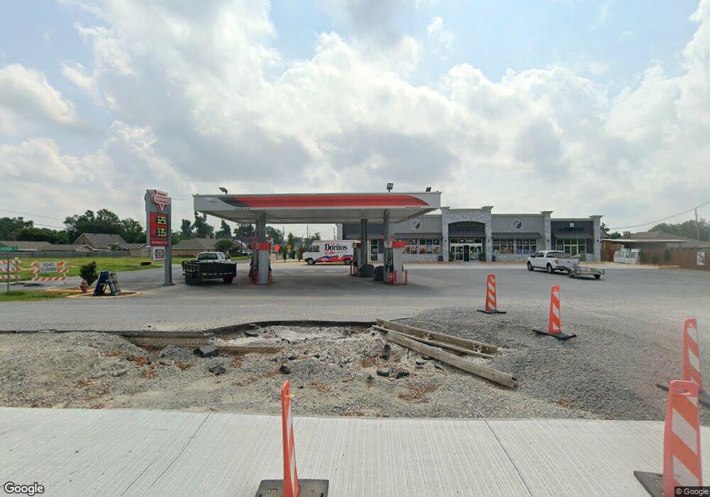 3721 W Prien Lake Rd, Lake Charles, LA 70605 - photo 1