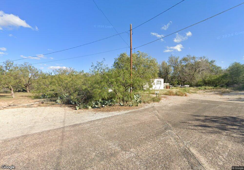 901 Magnolia Ave, Big Spring, TX 79720 - photo 1