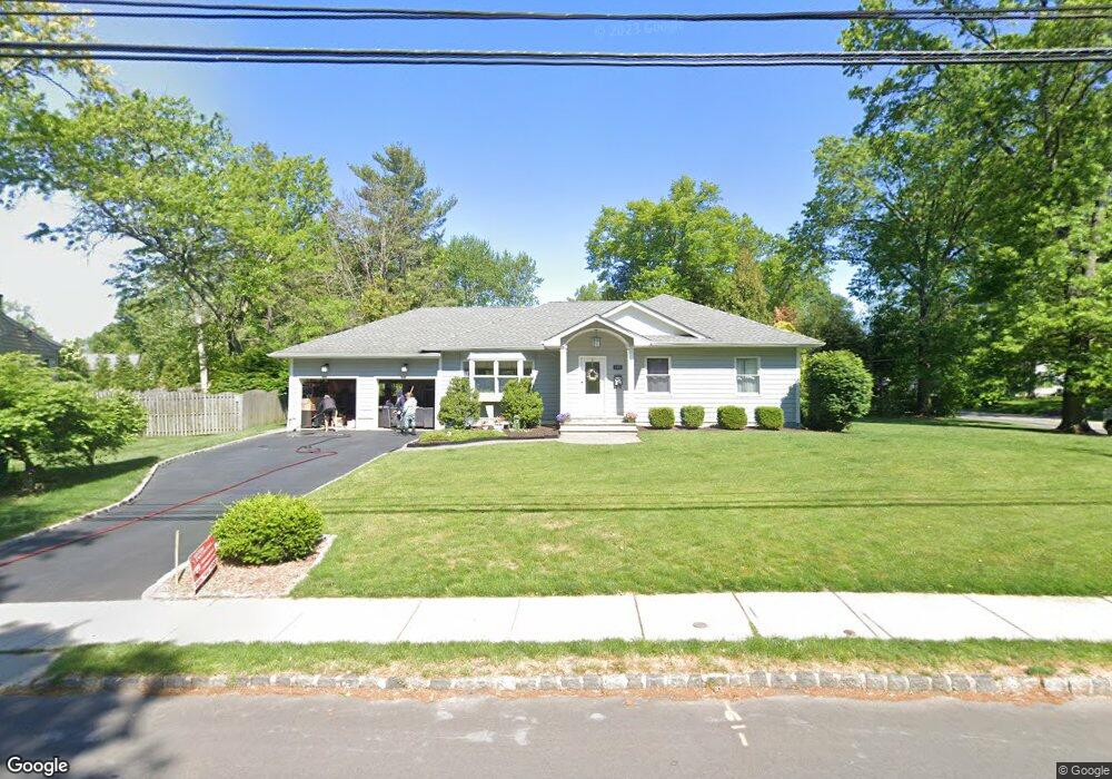 137 Brookside Dr, New Providence, NJ 07974 - photo 1