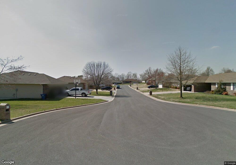 110 E Newcastle Ct, Nixa, MO 65714 - photo 1