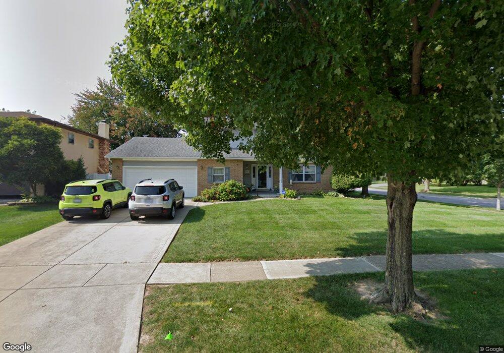 6243 Skywae Dr, Columbus, OH 43229 - photo 1