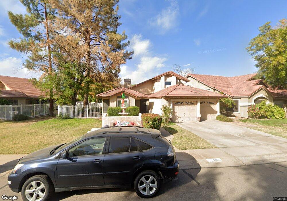 702 N Meadowlark Ln, Chandler, AZ 85226 - photo 1