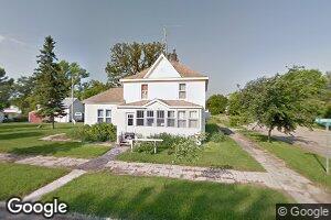 627 N Minnesota St, Warren, MN 56762