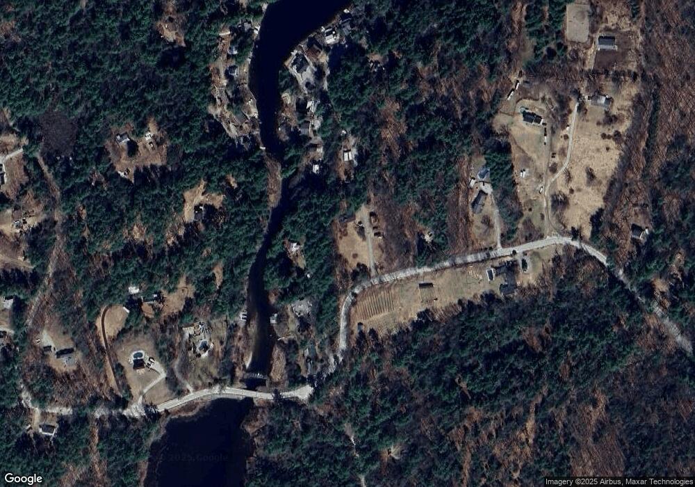 142 Abijah Bridge Rd, Weare, NH 03281 - photo 1