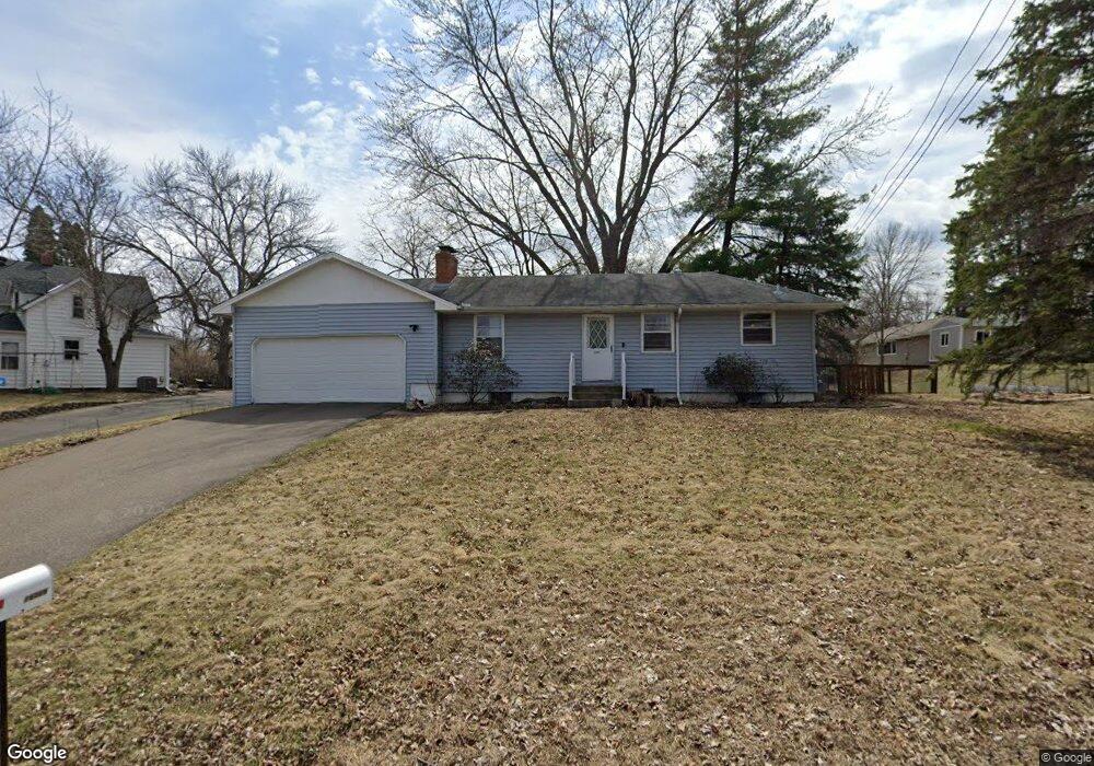 16009 Dawn Dr, Minnetonka, MN 55345 - photo 1