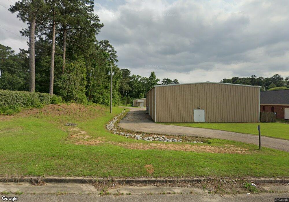 1602 W 15th St, Laurel, MS 39440 - photo 1