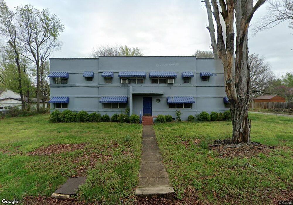 208 E Graham St unit 208, Prairie Grove, AR 72753 - photo 1