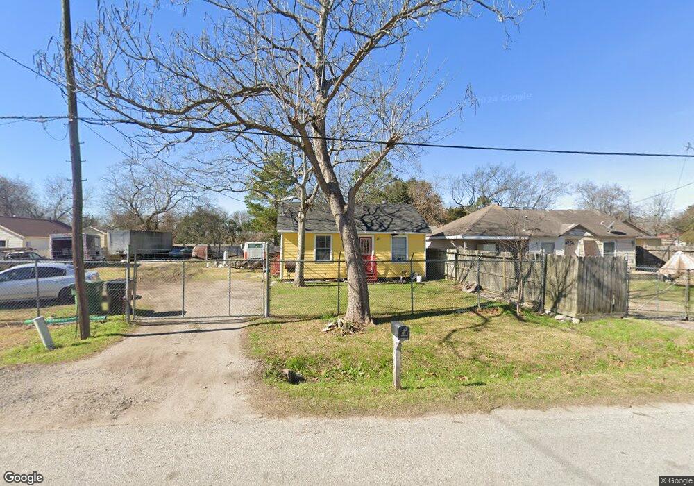 10449 Exeter St, Houston, TX 77093 - photo 1