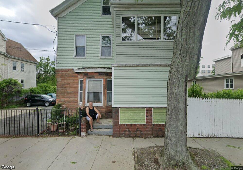 98 Blossom St, Chelsea, MA 02150 - photo 1