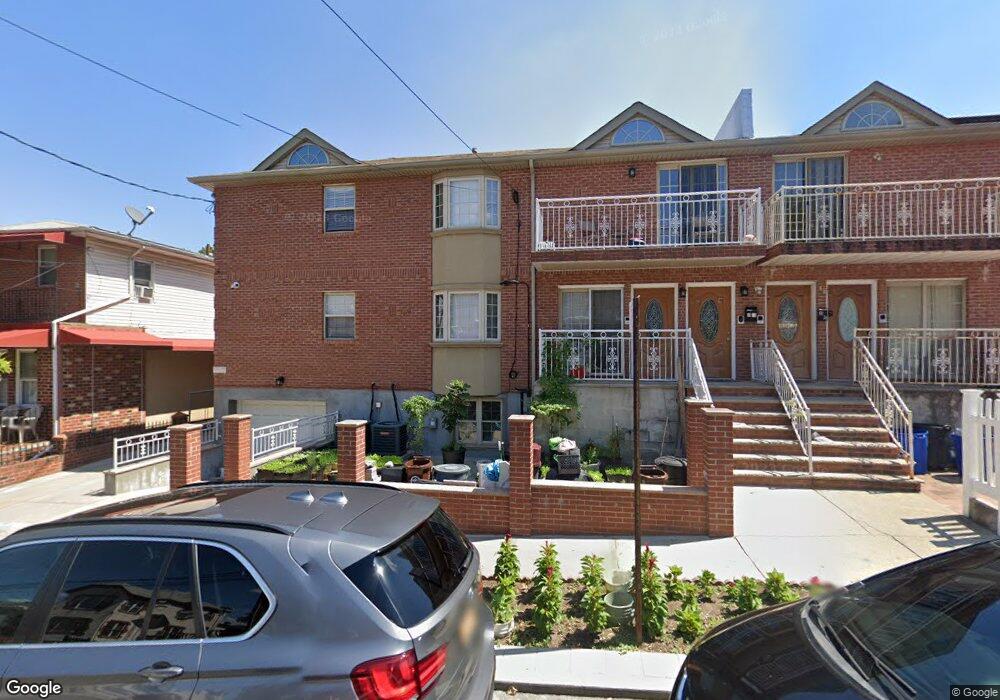 6147 162nd St, Fresh Meadows, NY 11365 - photo 1