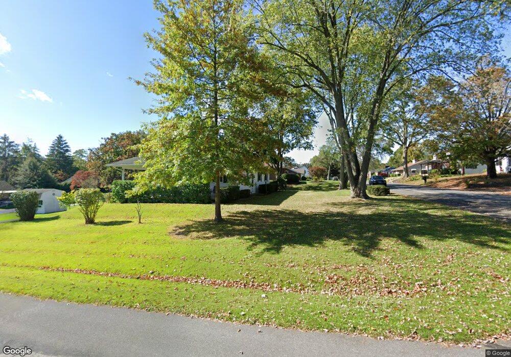 209 Maple Ln, New Bloomfield, PA 17068 - photo 1