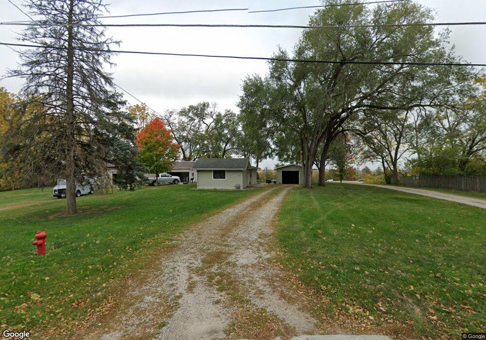 201 S 16th Ave W, Newton, IA 50208 - photo 1
