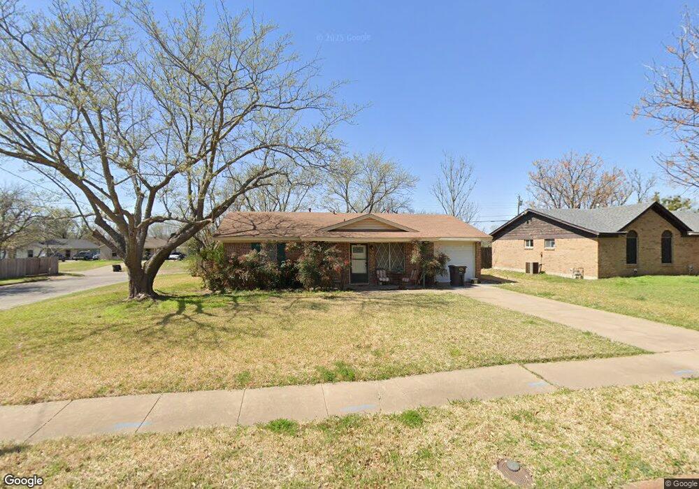 1428 Southern Blvd, Cleburne, TX 76033 - photo 1