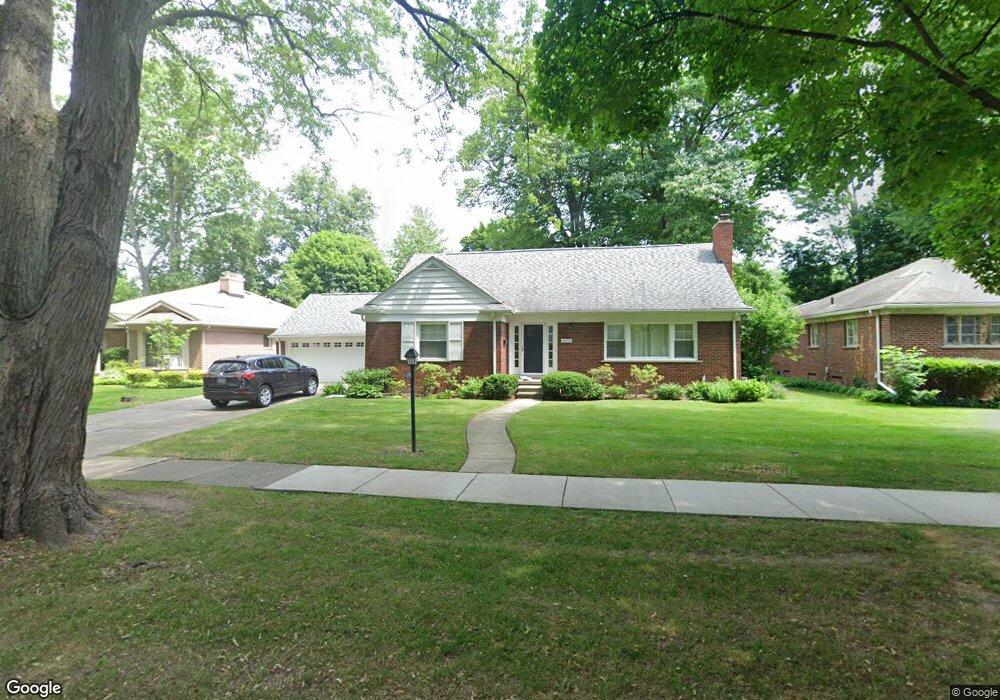 278 Lothrop Rd, Grosse Pointe Farms, MI 48236 - photo 1